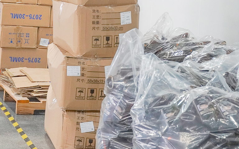 DAAO cosmetics OEM：Why is cosmetic packaging changed so frequently?(pic1)